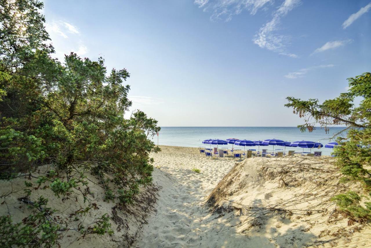 Hotel Dei Bizantini & Villaggio Campo Dei Messapi 贝瓦尼亚圣彼得 外观 照片