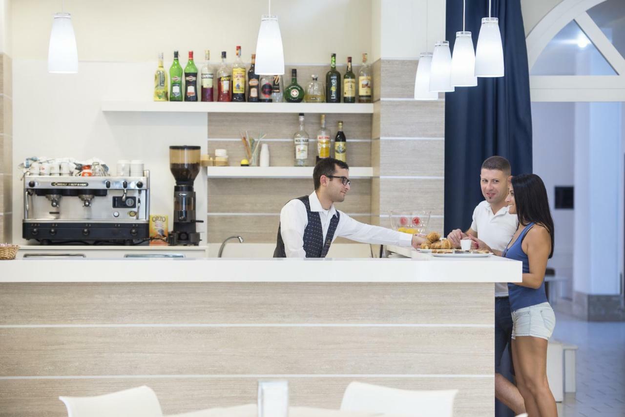 Hotel Dei Bizantini & Villaggio Campo Dei Messapi 贝瓦尼亚圣彼得 外观 照片