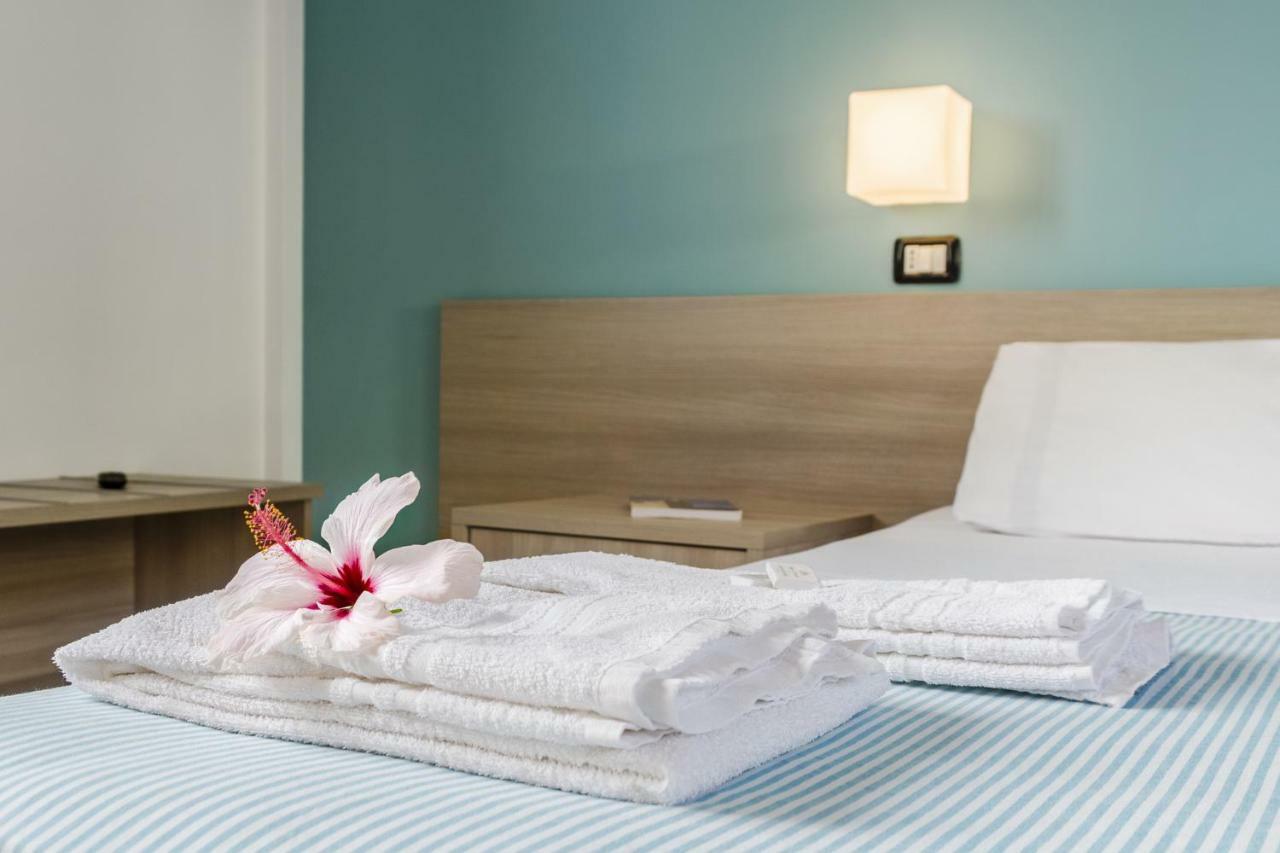 Hotel Dei Bizantini & Villaggio Campo Dei Messapi 贝瓦尼亚圣彼得 外观 照片